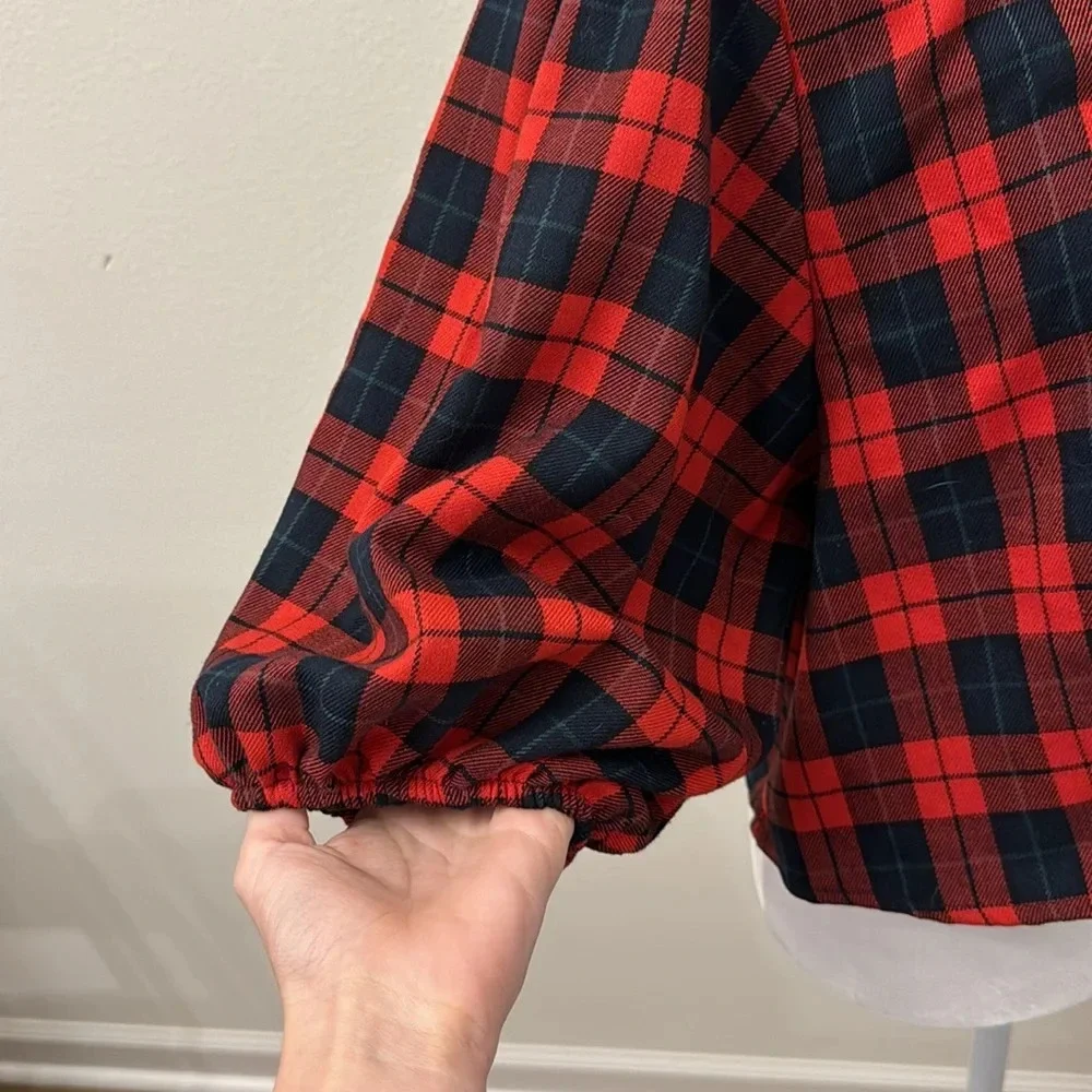AQUA Plaid Crop Button Down Shirt Red Navy - Picture 2 of 9